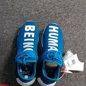 Adidas HU (Pharrell Williams)